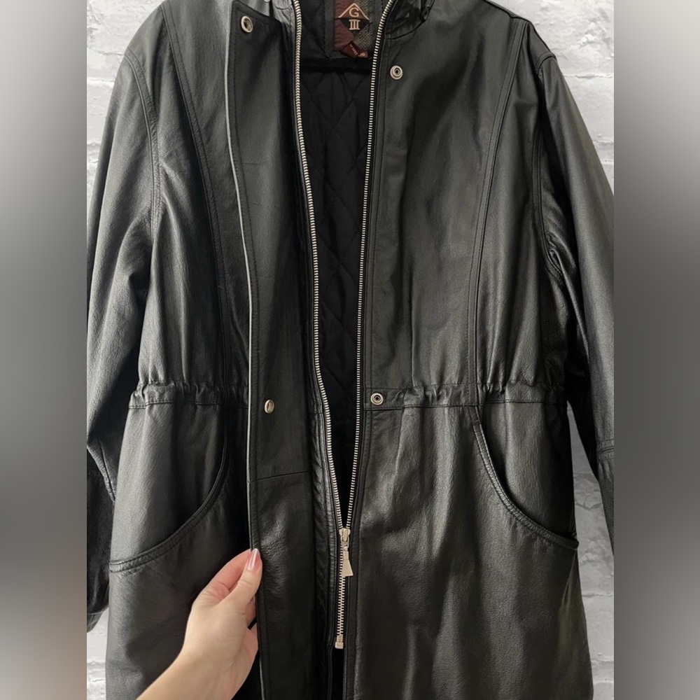 G-III Vintage Leather Jacket with Drawstring Waist - Picture 2 of 7